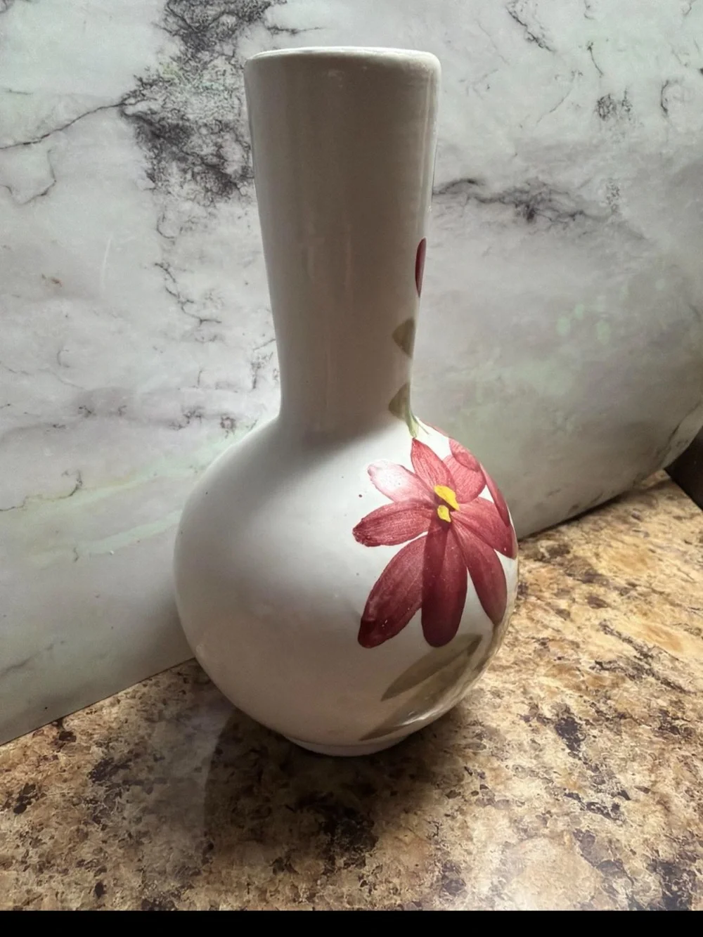 Floral Red Daisy Vase - Vintage - New - Hand Painted